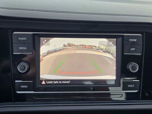 Used 2024 Volkswagen Jetta S image 30