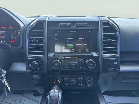 Used 2017 Ford F150 XLT w/ Equipment Group 302A Luxury AWD/4WD image 32