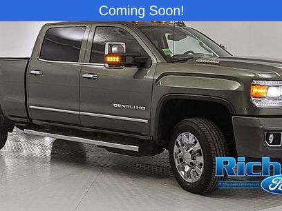 Used 2017 GMC Sierra 2500 Denali w/ Duramax Plus Package