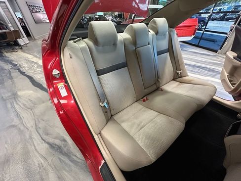Used 2014 Toyota Camry LE FWD image 6
