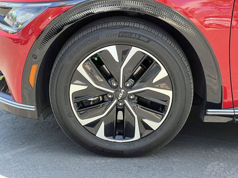 Used 2023 Kia EV6 Wind w/ Wind Technology Package AWD/4WD image 13