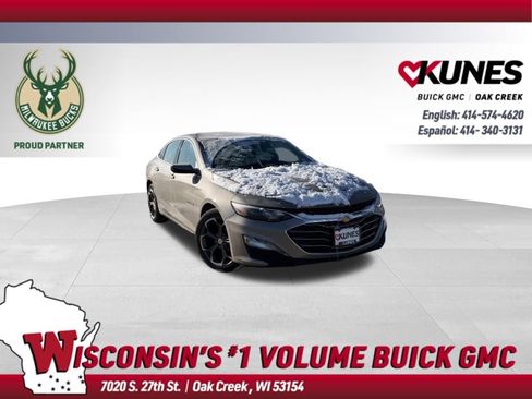 Used 2024 Chevrolet Malibu LT image 1