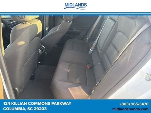 Used 2024 Chevrolet Malibu LT FWD image 36