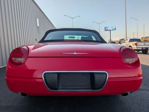 Used 2002 Ford Thunderbird Base image 3