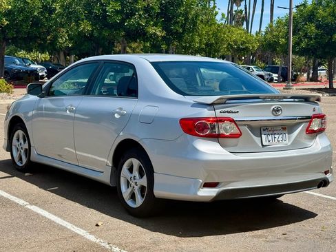 Used 2013 Toyota Corolla S image 7