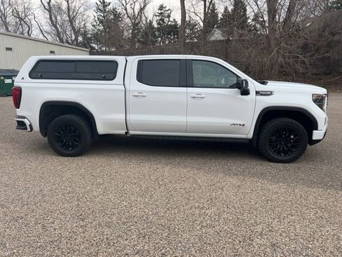 Used 2022 GMC Sierra 1500 AT4 image 10