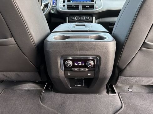 Used 2024 Chevrolet Tahoe LT RWD image 21