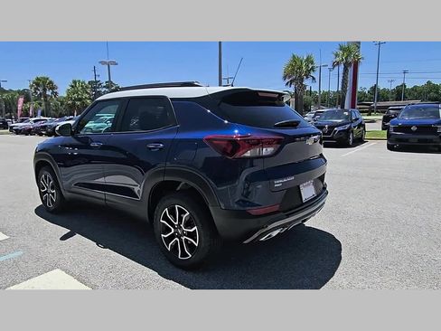 Used 2022 Chevrolet TrailBlazer ACTIV w/ Sun and Liftgate Package AWD/4WD image 29