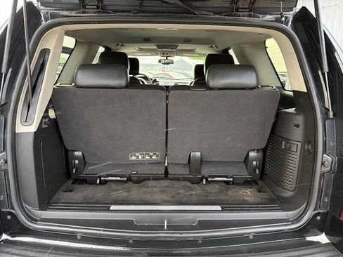 Used 2011 Cadillac Escalade AWD w/ Touring Package image 18