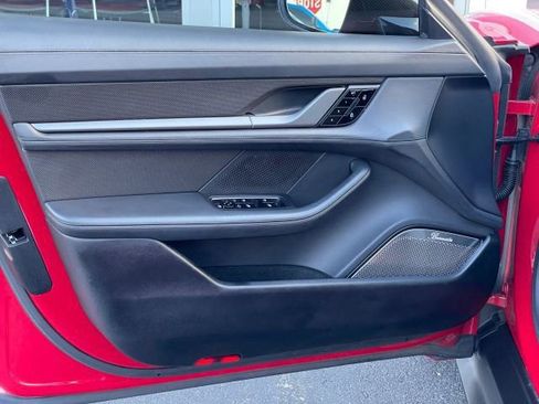 Used 2020 Porsche Taycan Turbo S image 25