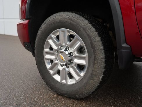 Used 2025 Chevrolet Silverado 3500 High Country w/ High Country Premium Package AWD/4WD image 36