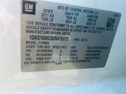Used 2016 GMC Yukon XL SLT w/ Open Road Package RWD image 14