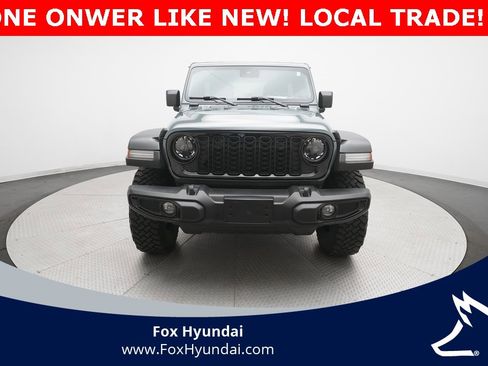 Used 2024 Jeep Wrangler Willys image 9