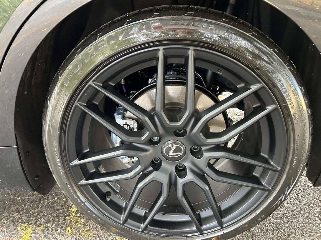 Used 2023 Lexus IS 350 F Sport RWD image 7
