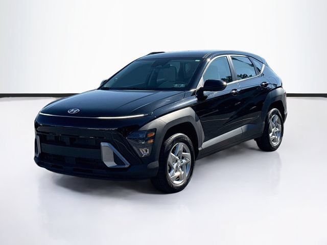 Used 2025 Hyundai Kona SE AWD/4WD image 4