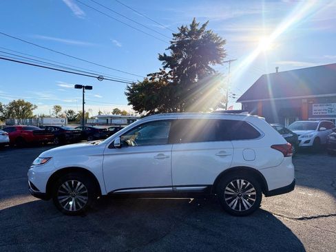 Used 2020 Mitsubishi Outlander SEL image 5