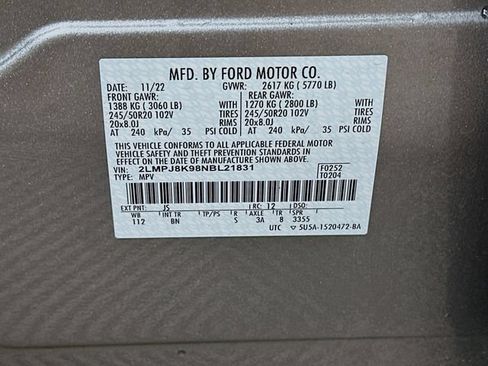 Certified 2022 Lincoln Nautilus Reserve AWD/4WD image 36