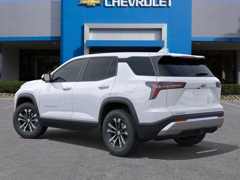 New 2026 Chevrolet Equinox LT FWD image 3
