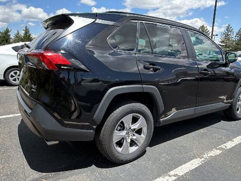 Certified 2025 Toyota RAV4 XLE AWD/4WD image 2
