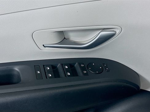 Used 2025 Hyundai Tucson SEL FWD image 17