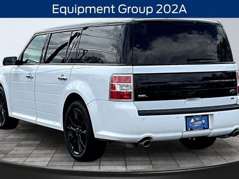 Used 2019 Ford Flex SEL w/ Equipment Group 202A AWD/4WD image 4