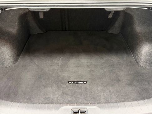 Used 2024 Nissan Altima 2.5 SR w/ SR Premium Package image 23