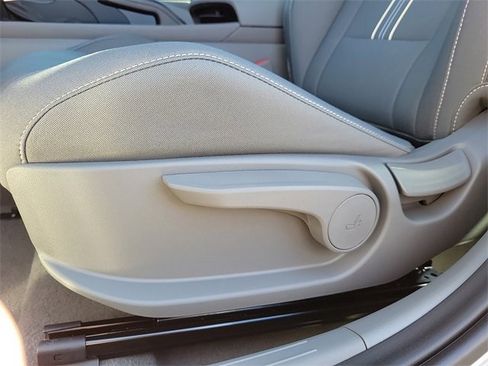 New 2025 Hyundai Elantra Sport image 14