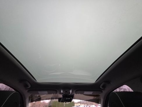 Used 2024 Hyundai Ioniq 5 Limited image 25