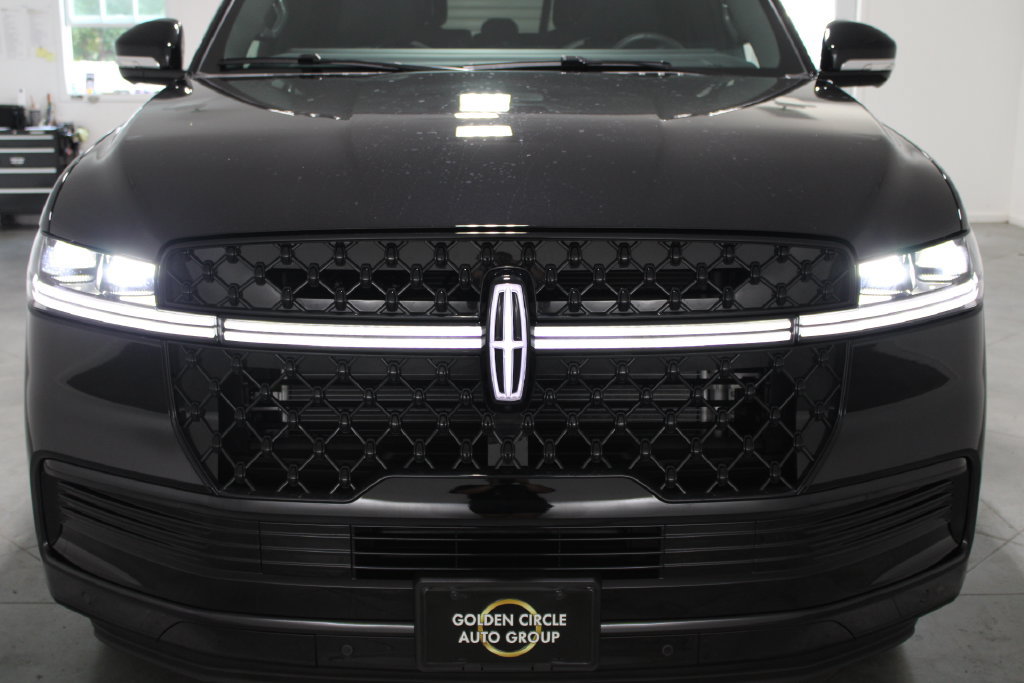 New 2027 Lincoln Navigator Reserve w/ Jet Appearance Package AWD/4WD image 62