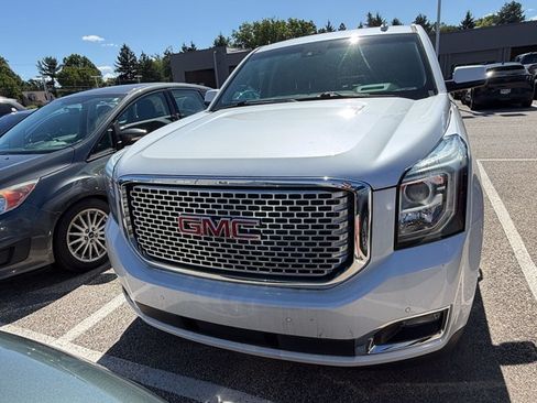 Used 2016 GMC Yukon Denali w/ Open Road Package AWD/4WD image 2