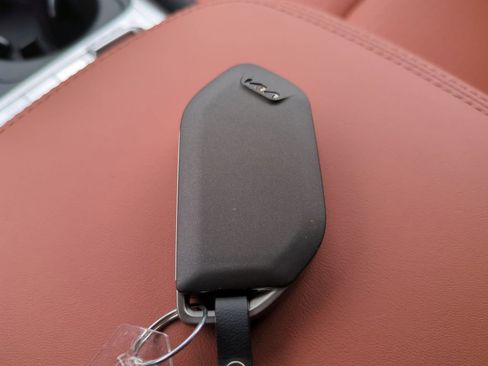 New 2026 Kia Carnival SX Prestige image 30