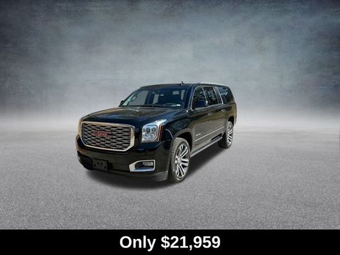 Used 2019 GMC Yukon XL Denali w/ Denali Ultimate Package image 4