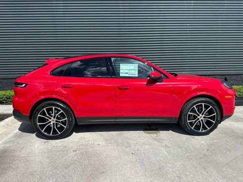 Used 2026 Porsche Cayenne Coupe AWD/4WD image 10