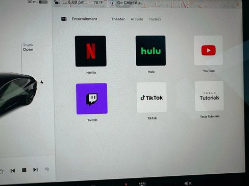 Used 2023 Tesla Model 3 Standard Range image 26