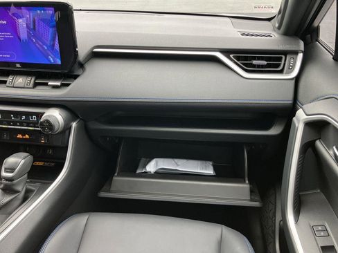 Used 2024 Toyota RAV4 XSE image 18