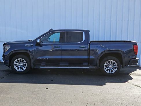 Used 2022 GMC Sierra 1500 Denali w/ Technology Package image 2