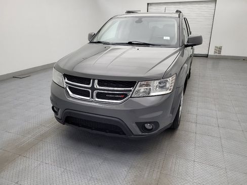 Used 2019 Dodge Journey SE w/ Connectivity Group image 15