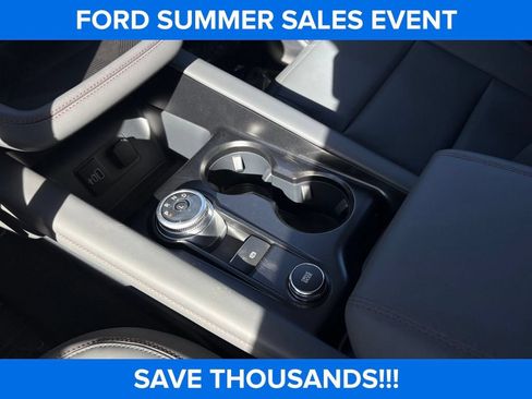 New 2026 Ford Explorer Active w/ Active Comfort Package AWD/4WD image 18