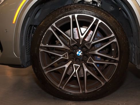 Used 2021 BMW X5 M w/ Competition Package image 26