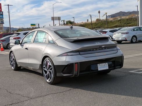 New 2025 Hyundai Ioniq 6 SEL image 4