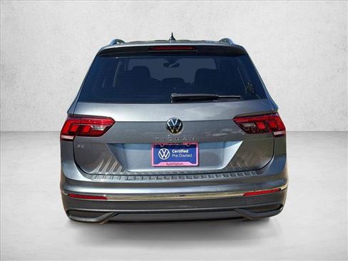 Used 2023 Volkswagen Tiguan SE FWD image 6