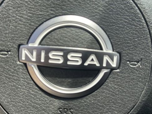 Used 2023 Nissan Rogue S FWD image 24
