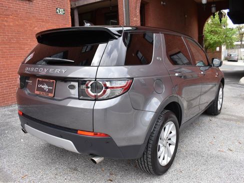 Used 2017 Land Rover Discovery Sport HSE image 3