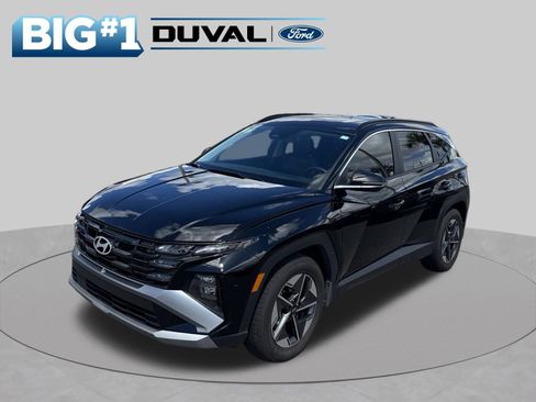 Used 2026 Hyundai Tucson SEL FWD image 3