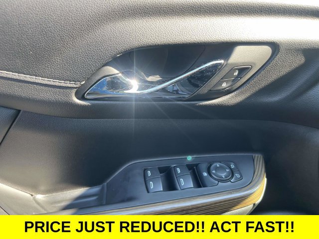 Used 2023 GMC Acadia SLE FWD image 21