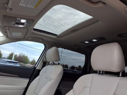 Used 2020 Kia Telluride SX w/ Towing Package image 15