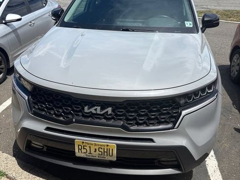 Used 2023 Kia Sorento X-Line EX AWD/4WD image 3