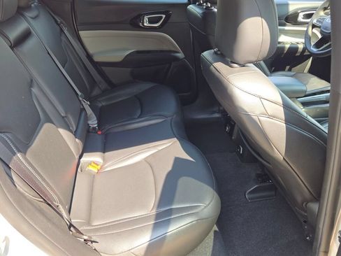 New 2026 Jeep Compass Limited AWD/4WD image 8