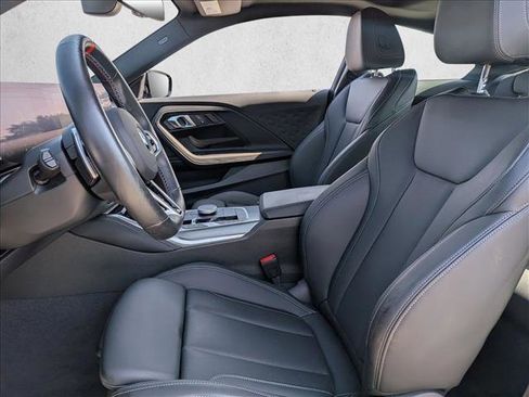Used 2025 BMW M240i Coupe RWD image 10