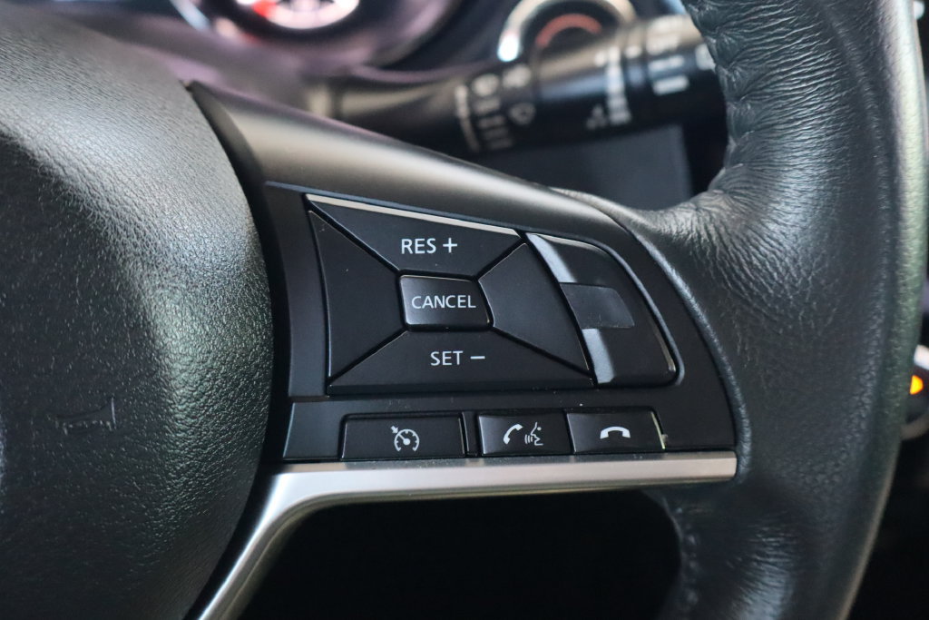Used 2017 Nissan Rogue SV FWD image 20